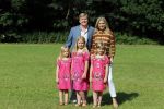 Wassenaar 7 juli 2012
Fotosessie met Prins Willem Alexander prinses Maxima Alexia Ariane en Amalia op landgoed de horsten.
Peter Smulder bv