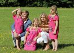 Wassenaar 7 juli 2012
Fotosessie met Prins Willem Alexander prinses Maxima Alexia Ariane en Amalia op landgoed de horsten.
Peter Smulder bv