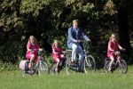 Wassenaar 7 juli 2012
Fotosessie met Prins Willem Alexander prinses Maxima Alexia Ariane en Amalia op landgoed de horsten.
Peter Smulder bv