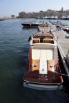 St Tropez 4 augustus 2012
Aantal riva's in de haven van St Tropez.
Peter Smulders bv