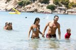 ibiza 31 juli 2012
Rick en Annemarie Engelkes op het strand en in de zee met hun dochters .
Peter Smulders bv