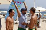 ibiza 1 augustus 2012
Ferry Doedens met zijn nieuwe vriend Nuno Azevedo op het strand bij el seriquito. Roeland Fernhout
Peter Smulders bv