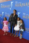 Rotterdam, 16 Juni 2012
Premiere Musical Little Mermaid in het Nieuwe Luxor theater
Ruth Jacott met kinderen
Foto Peter Smulders BV