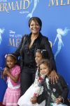 Rotterdam, 16 Juni 2012
Premiere Musical Little Mermaid in het Nieuwe Luxor theater
Ruth Jacott met kinderen
Foto Peter Smulders BV