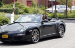 Amstelveen Amsterdam 19 juni 2012
Ruud Gullit en Estelle Cruijff gaan naar de diploma uitreiking van hun zoon op de internationale School Amsterdam. Ruud komt met zijn porsche cabrio.
Peter Smulders bv