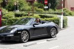 Amstelveen Amsterdam 19 juni 2012
Ruud Gullit en Estelle Cruijff gaan naar de diploma uitreiking van hun zoon op de internationale School Amsterdam. Ruud komt met zijn porsche cabrio.
Peter Smulders bv