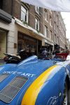 Amsterdam 6 juli 2012
Auto (porsche spyder) en kleding state of art bij chopard winkel op de pc hooftstraat.
Peter Smulders bv