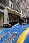 Amsterdam 6 juli 2012
Auto (porsche spyder) en kleding state of art bij chopard winkel op de pc hooftstraat.
Peter Smulders bv