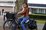Amsterdam 6 juli 2012
Tatum Dagelet op de fiets .
Peter Smulders bv