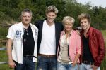Kortenhoef 20 juni 2012
Feestje van platen maatschappij CNR in Kortenhoef. Tim Douwsma met ouders en broer
Peter Smulders bv