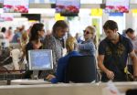 Schiphol 28 juli 2012
Victor Reinier vertrekt op schiphol met zijn vriendin dochter en... op vakantie.
Peter Smulders bv