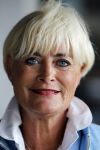 Muiden 11 jjuni 201Angela Groothuizen ontvangt prijs uit handen van Katja Schuurman voor haar inzet in mamacash. Vivian Boelen
Peter Smulders bv