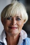 Muiden 11 jjuni 201Angela Groothuizen ontvangt prijs uit handen van Katja Schuurman voor haar inzet in mamacash. Vivian Boelen
Peter Smulders bv