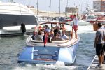 St Tropez 4 augustus 2012
Feestje van Michiel Mol voor zijn 43e verjaardag. Aanwezig oa Harrie Mens met zijn dochters Noor Suze Marloes en Sarah. Ook de ouders van Michiel Jan en ... zijn aanwezig . wajer osprey boot
Peter Smulders bv