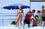 Ibiza 30 juli 2012
Wendy v Dijk met Erland Galjaard Lizzy Sem Mik en haar moeder in het aquapark op ibiza.
Peter Smulders bv