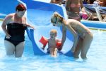 Ibiza 30 juli 2012
Wendy v Dijk met Erland Galjaard Lizzy Sem Mik en haar moeder in het aquapark op ibiza.
Peter Smulders bv