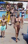 Ibiza 30 juli 2012
Wendy v Dijk met Erland Galjaard Lizzy Sem Mik en haar moeder in het aquapark op ibiza.
Peter Smulders bv