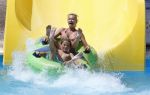 Ibiza 30 juli 2012
Wendy v Dijk met Erland Galjaard Lizzy Sem Mik en haar moeder in het aquapark op ibiza.
Peter Smulders bv
