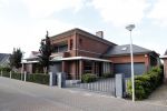 Vleuten 2 augustus 2012
Huis Wesley Sneijder staat te koop.
Peter Smulders bv