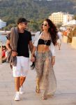 Ibiza 10 juli 2012
Wesley Sneijder en zijn vrouw Yolanthe Sneijder Cabau verliefd op ibiza genieten van de ondergaande zon.
Peter Smulders bv
