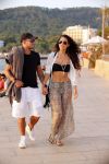 Ibiza 10 juli 2012
Wesley Sneijder en zijn vrouw Yolanthe Sneijder Cabau verliefd op ibiza genieten van de ondergaande zon.
Peter Smulders bv