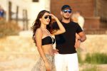 Ibiza 10 juli 2012
Wesley Sneijder en zijn vrouw Yolanthe Sneijder Cabau verliefd op ibiza genieten van de ondergaande zon.
Peter Smulders bv