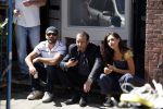 Amsterdam 10 augustus 2012
Yolanthe Sneijder Cabau Najib Amhali en Johnny de Mol bij opnames film Valentino.
Peter Smulders bv