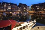 Maastricht, 12 Juli 2012
t Bassin by night
Foto Peter Smulders BV