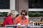 Amsterdam 2 juli 2013
Astrid Joosten op terras met een vreidnin.
Peter Smulders bv