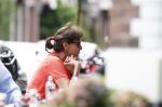 Amsterdam 2 juli 2013
Astrid Joosten op terras met een vreidnin.
Peter Smulders bv