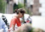 Amsterdam 2 juli 2013
Astrid Joosten op terras met een vreidnin.
Peter Smulders bv