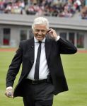 Amsterdam 3 juli 2013
Sjaak Swart 75 jaar . Hij viert dat met een wedstrijd met oud ajax spelers in het Olympisch stadion. Ben Cramer
Peter Smulders bv