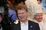AMSTERDAM - Bij het Tuschinski Theater is de premiere van Behind the Candelabra. Met op de rode loper  Boris Dittrich.