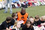 Amsterdam 29 juni 2013
Voetbaltournooi op de toekomst (ajax) voor de stichting de upside van down
met diverse bn ers en oud voetballers.. Syndroom van down. Bryan Roy
Peter Smulders bv