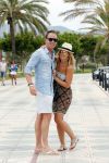 ibiza 13 juli 2013
Robert Doornbos en zijn verloofde/vriendin Chantal Bles lopen over de boulevard op ibiza.
Peter Smulders bv