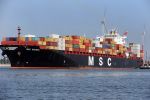 Antwerpen 18 Juli 2013,
Containervervoer per schip
Vervoersmaatschappij MSC
Fotopersbureau Peter Smulders BV