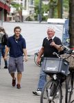 Amsterdam 9 augustus 2013
Jaap van Zweden met zijn zoon Benjamin op de cornelis schuytstraat.
Peter Smulders bv