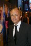 AMSTERDAM - Bij het Tuschinski Theater is de premiere van Behind the Candelabra. Met op de rode loper  Derek Ogilvie.