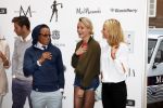 Amsterdam 27 juni 2013
Gift suite in hotel the Grand. Edgar Davids met Tess Milne
Peter Smulders bv