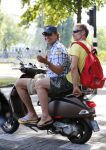 Amsterdam 22 juli 2013
Gijs Staverman met een vriend op zijn vespa scooter.
Peter Smulders bv