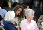 Amsterdam 9 augustus 2013
Glennis Grace met Nick ( vriend Roxeanne Hazes ) op terras bij Joffers. Nick is makelaar en gaat voor Glennis nieuwe woonruimte zoeken.
Peter Smulders bv