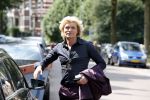 Amsterdam 9 augustus 2013
Hans Klok heeft net een kontrakt getekend bij de bankgiroloterij.
Peter Smulders bv