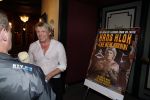 Amsterdam 10 juli 2013
Hans Klok doet stunt boven de Amstel  ivm zijn nieuwe show in carre.
Peter Smulders bv