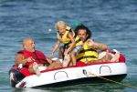 ibiza 11 juli 2013
Herman den Blijker met zijn vrouw en zoon Mats op coco beach.
Peter Smulders bv