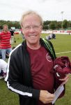 Amsterdam 29 juni 2013
Voetbaltournooi op de toekomst (ajax) voor de stichting de upside van down
met diverse bn ers en oud voetballers.. Syndroom van down. Jack Spijkerman
Peter Smulders bv