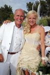 ibiza 12 juli 2013
Jan Reus en Sonja Bakker trouwen bij strandtent Sa Flama op ibiza alle 5 hun kinderen inclusief Bram zijn natuurlijk aanwezig.
Peter Smulders bv