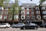 Amsterdam 4 juli 2013
Kalid Boulahrouz heeft nieuw appartement gekocht in Amsterdam.
Peter Smulders bv