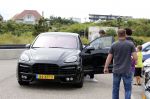Noordwijk 12 augustus 2013
De spelers van het nederlands elftal verzamelen in het hotel Huis ter Duin voor de vriendschappelijke wedstrijd Portugal-Nederland. Kevin Strootman met zijn porsche cayenne
Peter Smulders bv