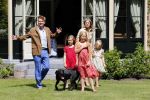Wassenaar 19 juli 2013
Fotouur met Koning Willem Alexander koningin Maxima en de prinsesjes Amalia Alexia en Ariane bij hun huis op de horsten. Ook hun hond skipper was daarbij aanwezig.
Peter Smulders bv