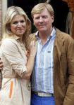 Wassenaar 19 juli 2013
Fotouur met Koning Willem Alexander koningin Maxima en de prinsesjes Amalia Alexia en Ariane bij hun huis op de horsten. Ook hun hond skipper was daarbij aanwezig.
Peter Smulders bv